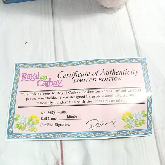 Royal Cathay Collection Limited Edition Mindy 21" Porcelain Doll w Certificate - Picture 5 of 5